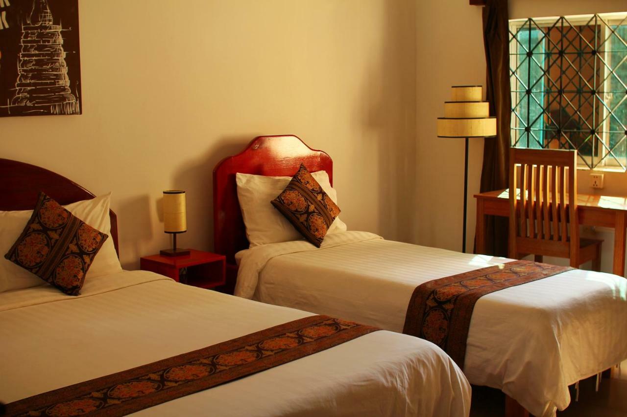 Kool Kampot Hotel Exterior photo